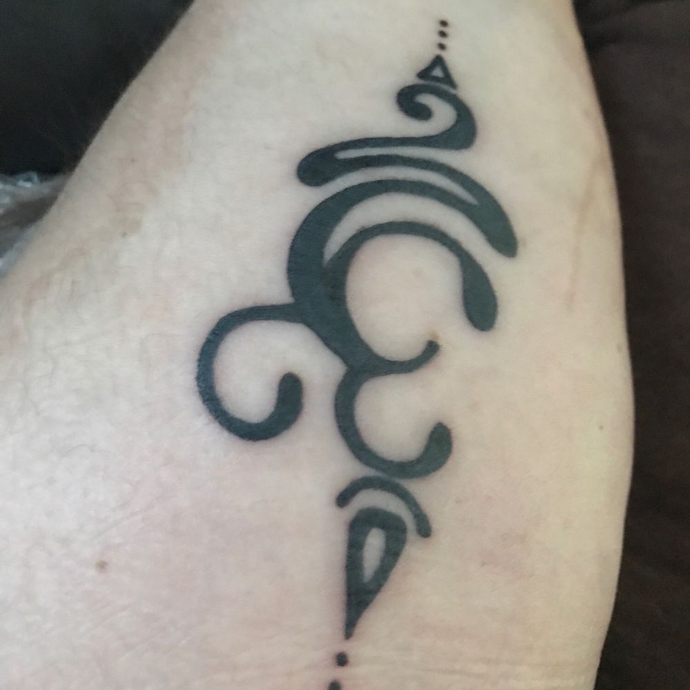 Newly done tattoo. Very fresh. Newly done tattoo. Very fresh.