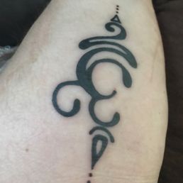 Newly done tattoo. Very fresh. Newly done tattoo. Very fresh.