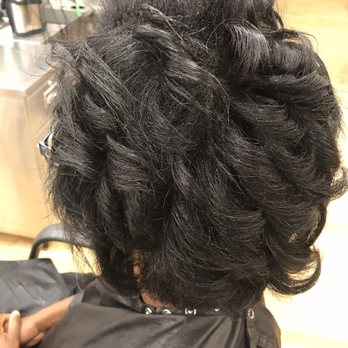 Brown Aveda Institute - Curls - 19 October 2017. - Cosmetology Schools Near Me - Mentor, Ohio Brown Aveda Institute - Curls - 19 October 2017. - Cosmetology Schools Near Me - Mentor, Ohio