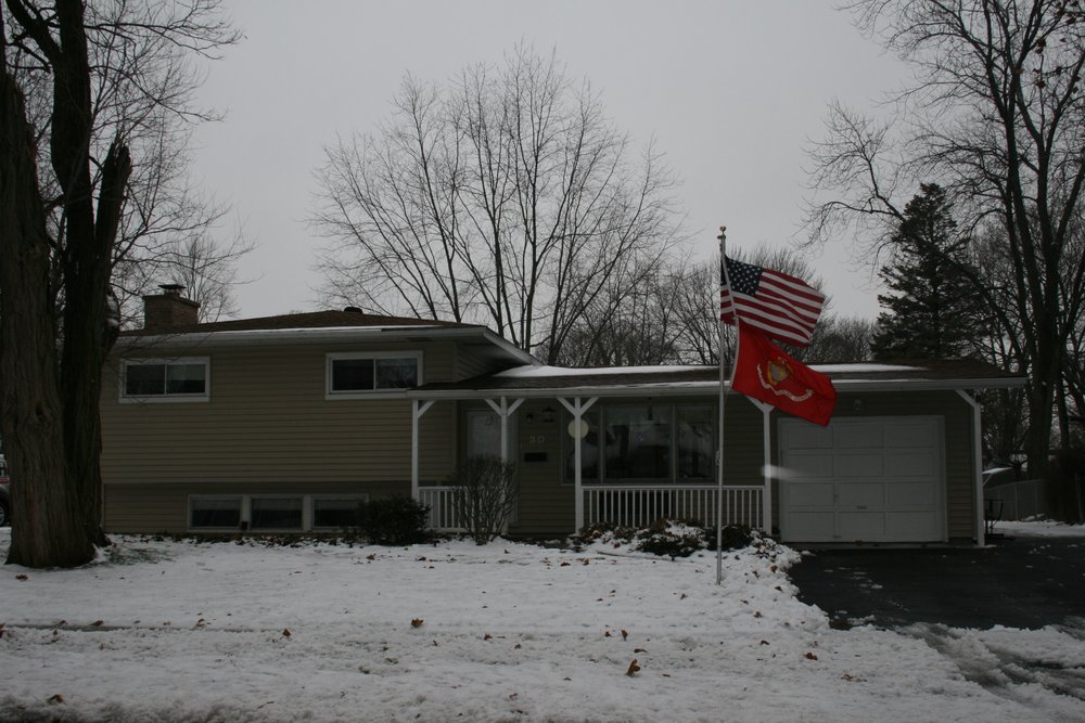 HEART REALTY GROUP Updated October 2024 20 Photos 409 Prairieview