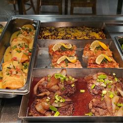 Luby's - Entree Counter