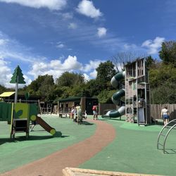 Bocketts Farm Park