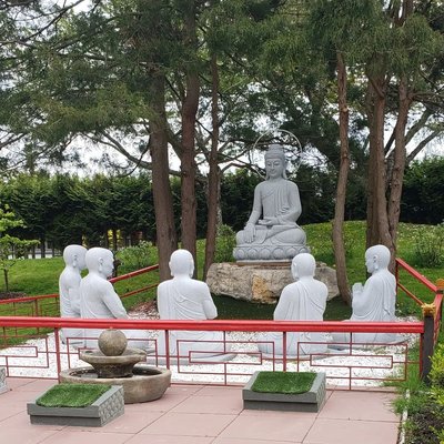 International Buddhist Temple by null