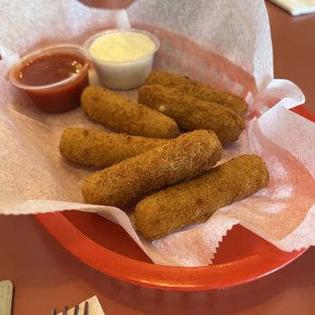 Fatso's Pizza - Mozzarella sticks - Pizza Near Me - Phoenix, Arizona Fatso's Pizza - Mozzarella sticks - Pizza Near Me - Phoenix, Arizona