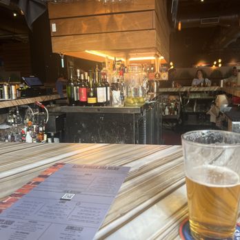5280 Burger Bar - Bar area - Burgers Near Me - Denver, Colorado