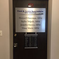 Howard G Osterman, DPM