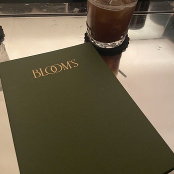 Bloom's - Cocktail Bars Near Me - Baltimore, Maryland