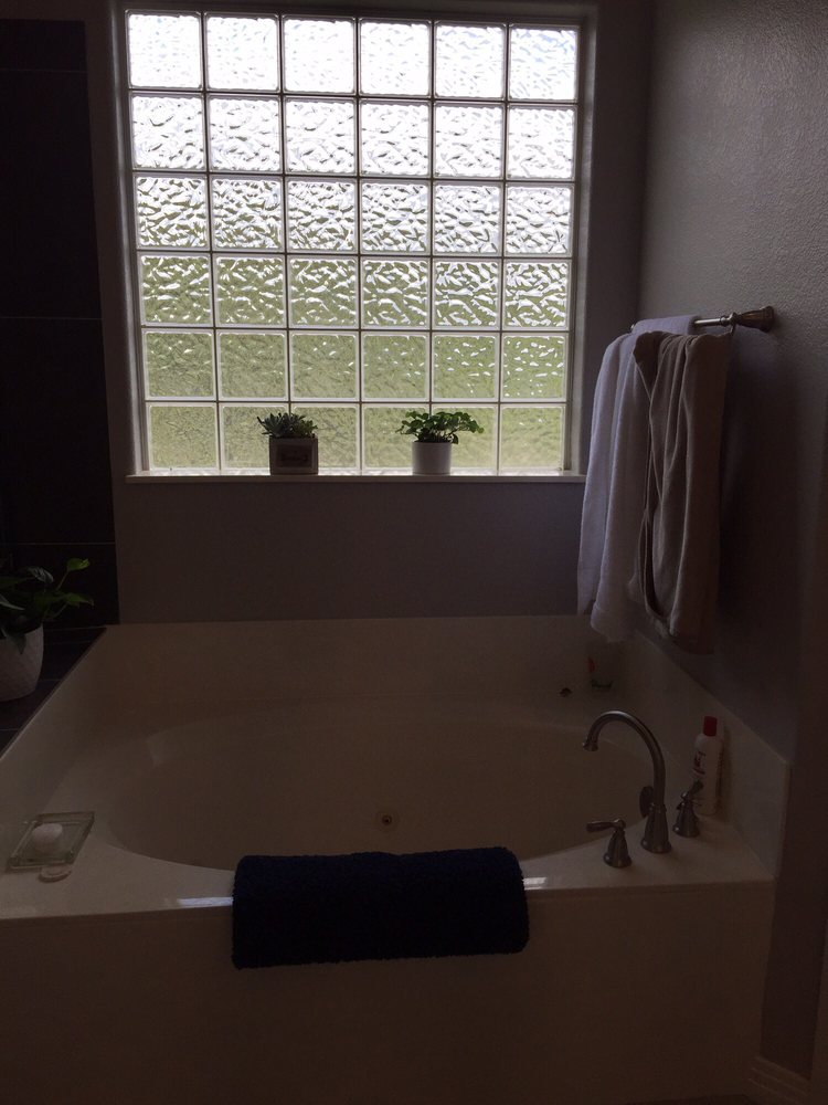 Slide of Lonestar Contracting