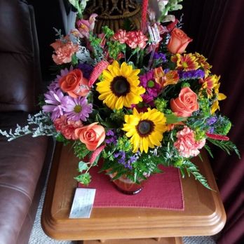 Bellevue Avenue Florist - Nurseries & Gardening Near Me - Daytona Beach, Florida