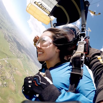 Silicon Valley Skydive - Smiling at the great view - Skydiving Near Me - San Martin, California Silicon Valley Skydive - Smiling at the great view - Skydiving Near Me - San Martin, California