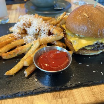 Prey Brewing - Smash burger with truffle fries - Cocktail Bars Near Me - Vista, California