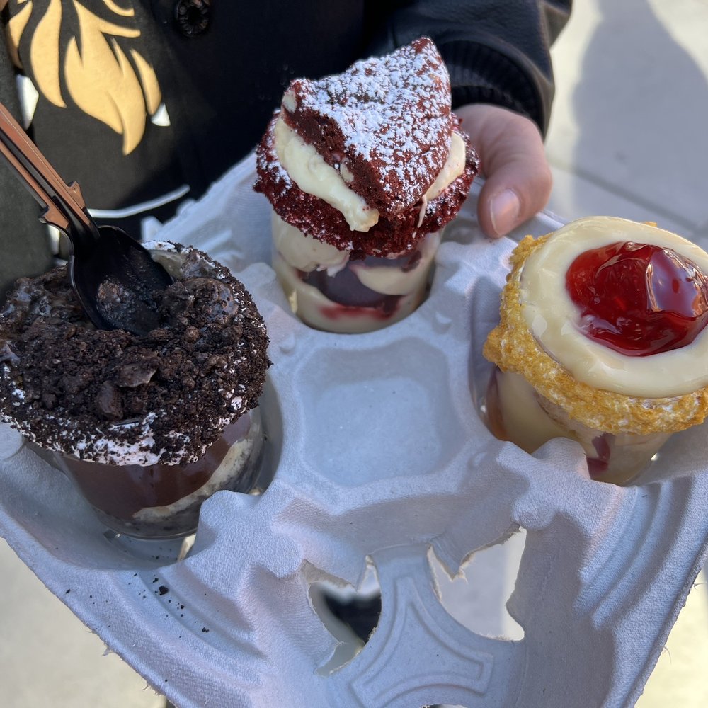 JARS by Fabio Viviani - Desserts Near Me - Chicago, Illinois JARS by Fabio Viviani - Desserts Near Me - Chicago, Illinois