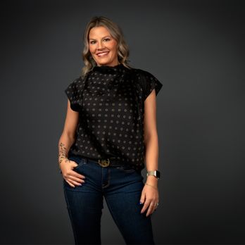 Melanie Rini - Hair Stylists Near Me - Westlake, Ohio Melanie Rini - Hair Stylists Near Me - Westlake, Ohio
