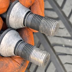 MT Tire Center - The Lug Nuts that another tire job ruined but MT WAS ABLE TO HELP ME!