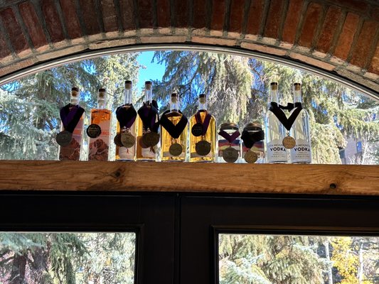 10th Mountain Whiskey & Spirits by null