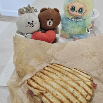 Great Harvest Bread - Toasted rosemary and garlic bread of the Reuben sandwich - Bakeries Near Me - Honolulu, Hawaii Great Harvest Bread - Toasted rosemary and garlic bread of the Reuben sandwich - Bakeries Near Me - Honolulu, Hawaii