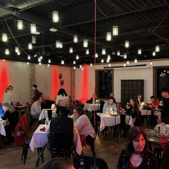 Vault 232 - Where we sat and largest room, during Valentine's dinner. - Seafood Near Me - Lake Zurich, Illinois