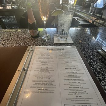 Public House Downtown - Sparkling Rosa - New American Near Me - Sacramento, California