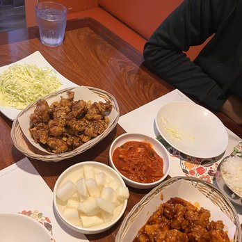 KKO KKO Place - honey garlic chicken top left, spicy boneless marinated chicken bottom right (both half size) - Korean Near Me - Lakewood, Washington