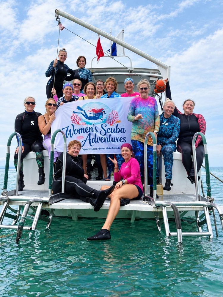 Women’s Scuba Adventures Logo