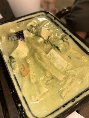 Bahn Thai by null