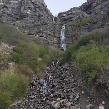 Bridal Veil Falls - Hiking Near Me - Provo, Utah Bridal Veil Falls - Hiking Near Me - Provo, Utah