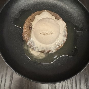 Hell's Kitchen - Sticky Toffee Pudding w/Dulce de Leche ice cream - Cocktail Bars Near Me - Funner, California Hell's Kitchen - Sticky Toffee Pudding w/Dulce de Leche ice cream - Cocktail Bars Near Me - Funner, California