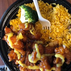 China Cafe - Generals chicken lunch special. Came with an egg roll too.