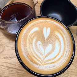 CaffèCouture - V60 // Flat White