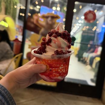 Juice Time - Pomegranate ice cream - Desserts Near Me - Rochester, New York Juice Time - Pomegranate ice cream - Desserts Near Me - Rochester, New York