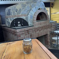 In Pizza We Crust - Wood fire oven