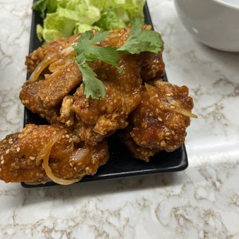 Viet Chubby Boy - Super yummy wings with that spicy soy sauceeeee - Asian Fusion Near Me - Honolulu, Hawaii Viet Chubby Boy - Super yummy wings with that spicy soy sauceeeee - Asian Fusion Near Me - Honolulu, Hawaii