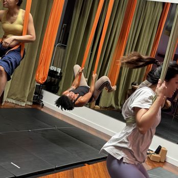 Funk Flow Studio - Aerial Fitness Near Me - Dallas, Texas