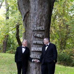 Elope Niagara - One of our final poses just before leaving