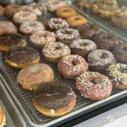Beetsy Donut & Bagel