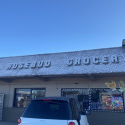 New Rosebud Grocery - Front view