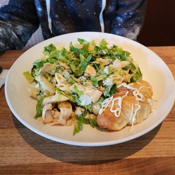 Cheddar's Scratch Kitchen - Pennine Salad - American Near Me - Thornton, Colorado