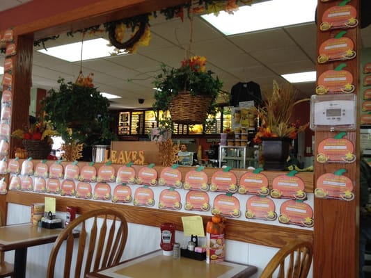 Tudor's Biscuit World by null