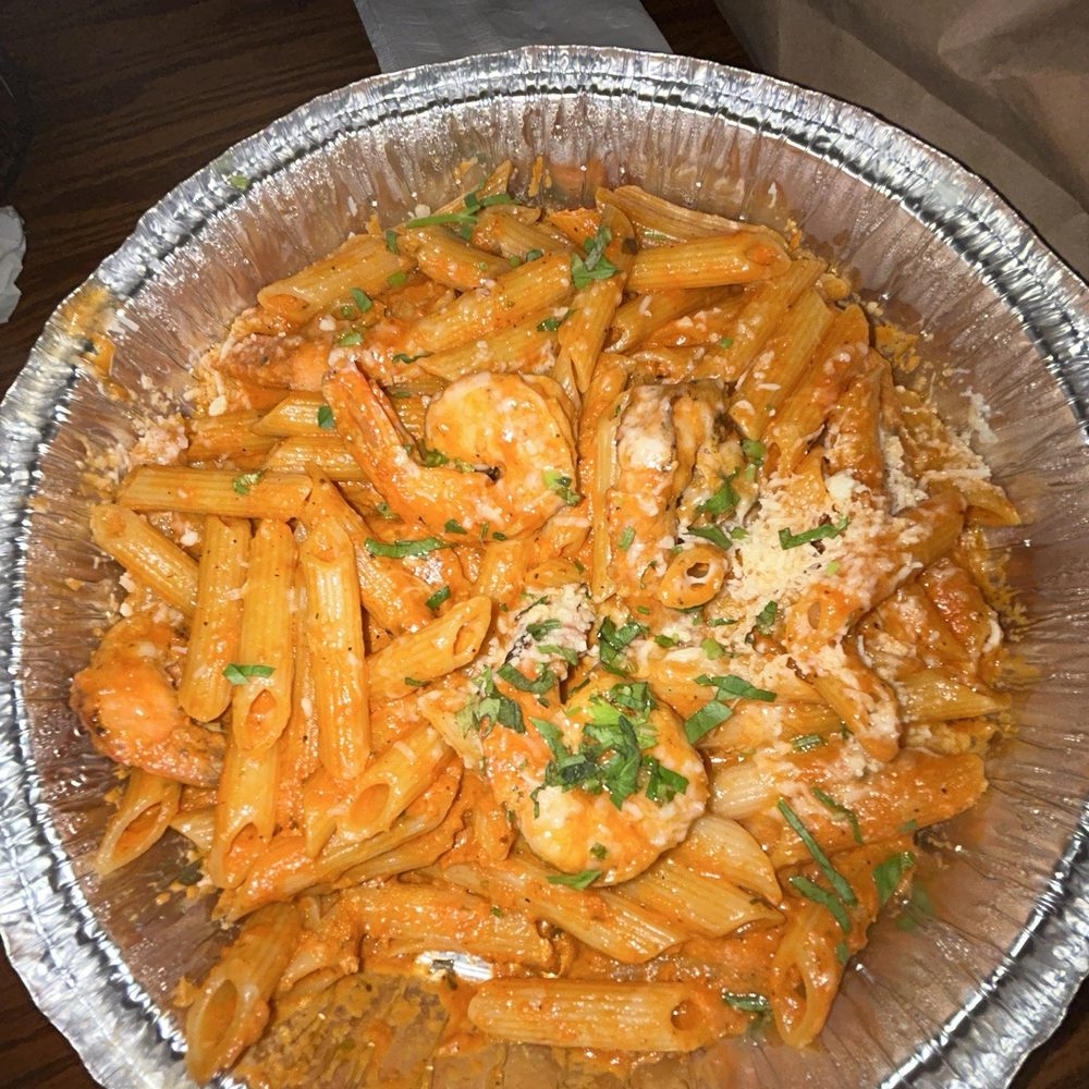 Penne Alla Vodka with shrimp