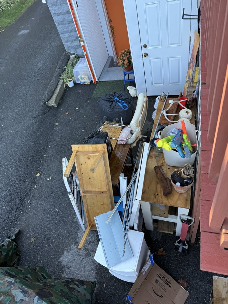 JOEYS JUNK REMOVAL LLC