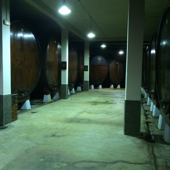 Zelaia - Barricas con Sidra - Cideries Near Me - Hernani, SS