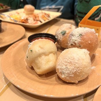 Toadstool Cafe - Garlic knots - Cafes Near Me - Universal City, California Toadstool Cafe - Garlic knots - Cafes Near Me - Universal City, California
