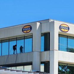 Window Wizards - MidRise Pressure Washing