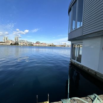 Fishermans Wharf - Landmarks & Historical Buildings Near Me - Victoria, British Columbia