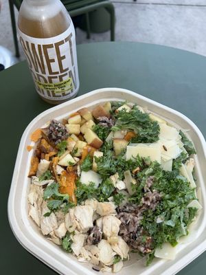 sweetgreen by null