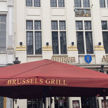 Brussels Grill Grand Place Brussels - I came in looking for a burger and fries. I sat down and 1/2 hour later got tired of waiting for someone to talk my order. - Belgian Near Me - Brussels, BRU Brussels Grill Grand Place Brussels - I came in looking for a burger and fries. I sat down and 1/2 hour later got tired of waiting for someone to talk my order. - Belgian Near Me - Brussels, BRU