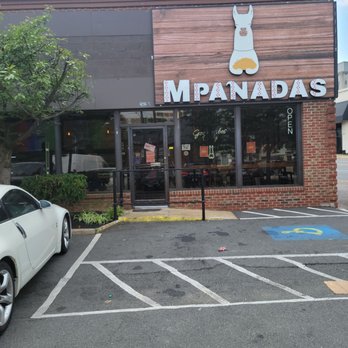 Mpanadas - Outside - Empanadas Near Me - Arlington, Virginia
