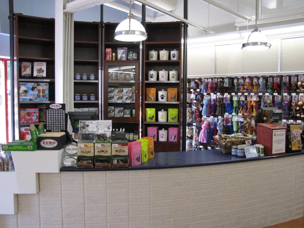 PET PANTRY WAREHOUSE Updated September 2024 2444 Boston Post Rd