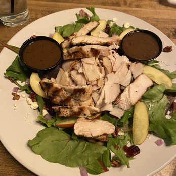 Bronte Bistro - Harvest Salad - New American Near Me - Lexington-Fayette, Kentucky