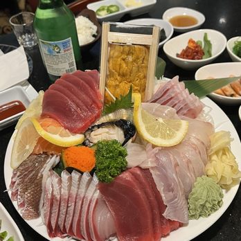 Miyako - Small sashimi combo - Japanese Near Me - La Habra, California